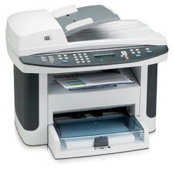 Multif. uređaji laserski: HP LaserJet M1522nf MFP