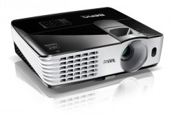Projektori: BenQ TH681
