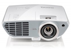 Projektori: BenQ W1350